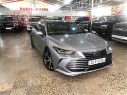 تويوتا أفالون